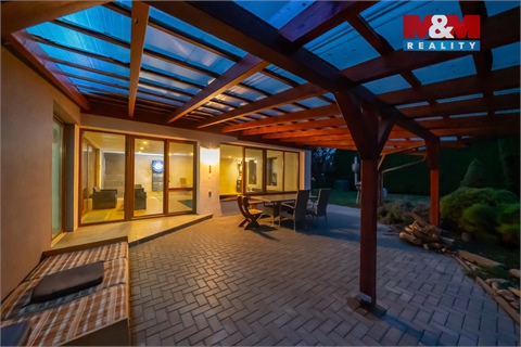 Prodej rodinného domu, 280 m² - 18