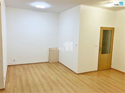 Prodej kanceláře, 65 m² 6