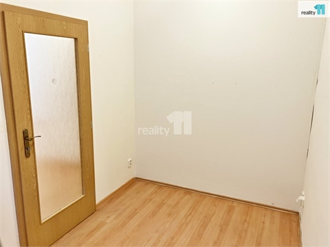 Prodej kanceláře, 65 m² 10