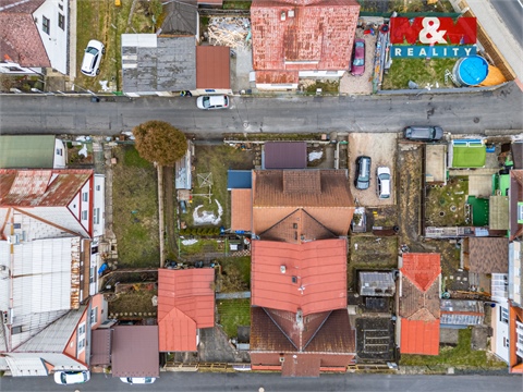 Prodej rodinného domu, 120 m² - 24