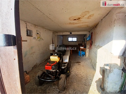 Prodej rodinného domu, 307 m² 10