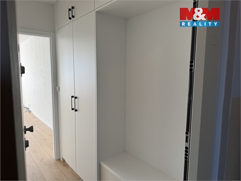 Pronájem bytu 1kk, 27 m² - 4
