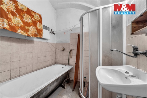 Prodej rodinného domu, 120 m² - 10