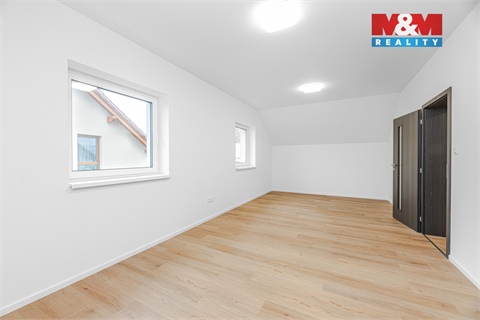 Prodej rodinného domu, 188 m² 8