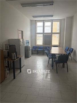 Pronájem skladu / haly, 4 000 m² 10