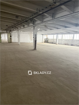 Pronájem skladu / haly, 4 000 m² - 4