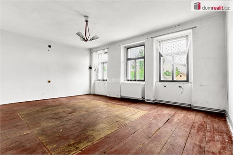 Prodej rodinného domu, 531 m² - 4