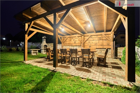 Prodej rodinného domu, 570 m² 6