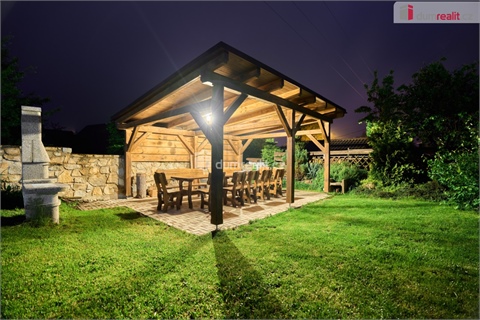 Prodej rodinného domu, 570 m² - 6