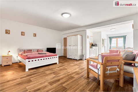 Prodej rodinného domu, 570 m² 22