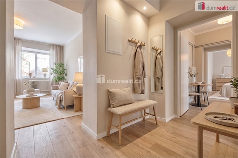 Prodej rodinného domu, 200 m² - 10