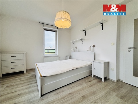 Pronájem bytu 2kk, 66 m² - 8