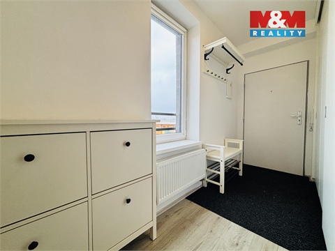 Pronájem bytu 2kk, 66 m² - 14