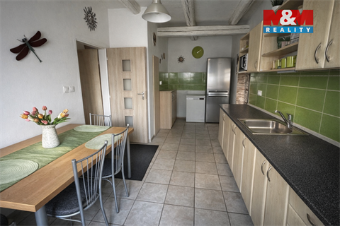 Prodej rodinného domu, 190 m² 16