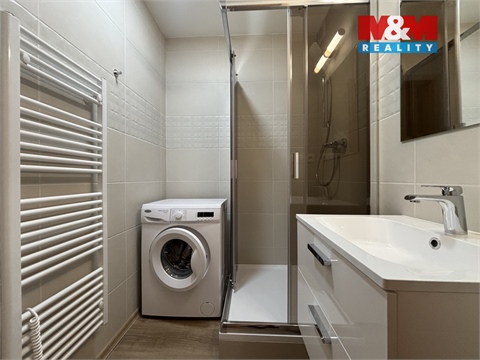 Pronájem bytu 3+1, 72 m² - 0