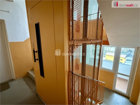 Prodej bytu 2+1, 60 m² 12