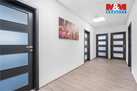 Pronájem kanceláře, 157 m² - 18