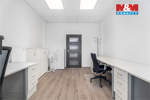 Pronájem kanceláře, 157 m² - 2