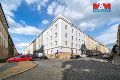 Pronájem bytu 1+1, 44 m² 16