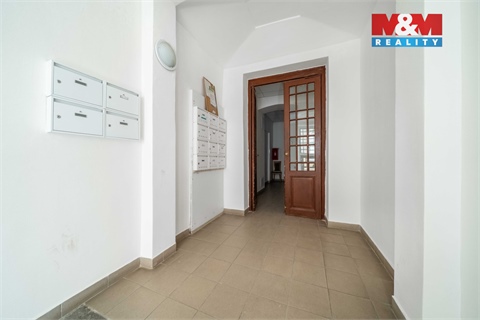 Pronájem bytu 1+1, 44 m² 14