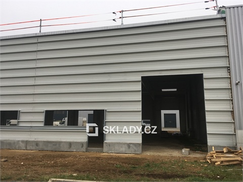 Pronájem skladu / haly, 237 m² 2