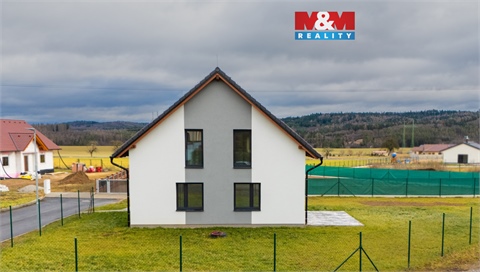 Prodej rodinného domu, 140 m² 0