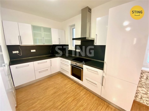 Pronájem bytu 2kk, 66 m² 0