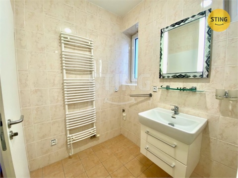 Pronájem bytu 2kk, 66 m² - 8