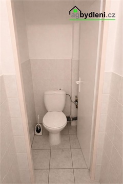 Pronájem kanceláře, 67 m² 4