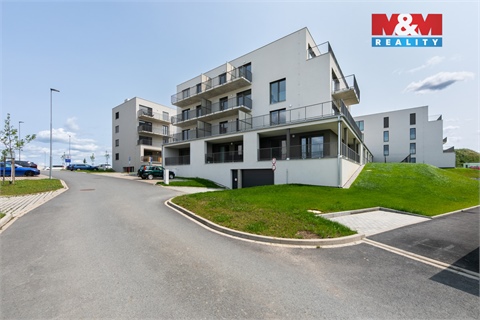 Pronájem bytu 2kk, 66 m² - 16