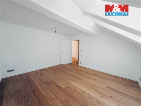 Prodej bytu 2kk, 62 m² 14