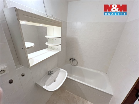 Prodej bytu 1+1, 33 m² - 10