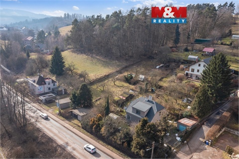 Prodej stavebního pozemku, 796 m² 0