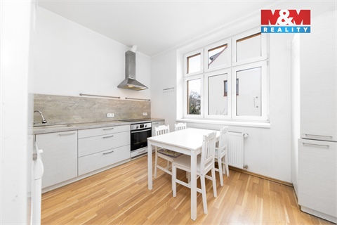 Prodej rodinného domu, 175 m² 2