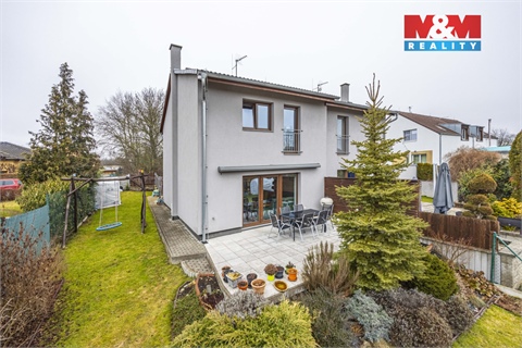 Prodej rodinného domu, 100 m² 2