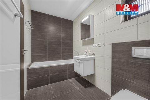 Prodej rodinného domu, 100 m² - 14