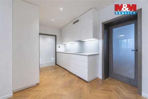 Pronájem bytu 3kk, 76 m² 2