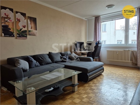 Pronájem bytu 3+1, 76 m² 0