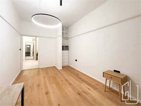 Pronájem bytu 3kk, 73 m² - 0