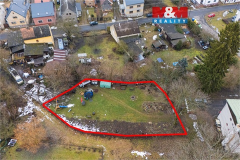 Prodej stavebního pozemku, 898 m² 0