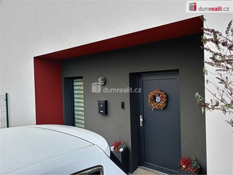 Prodej rodinného domu, 120 m² - 6