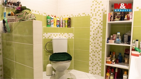 Prodej rodinného domu, 198 m² 8