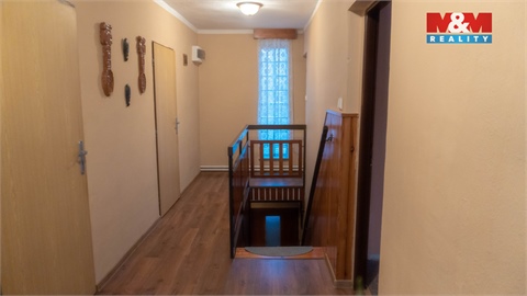 Prodej rodinného domu, 198 m² - 8