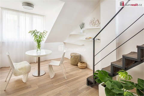 Pronájem bytu 1+1, 38 m² - 2