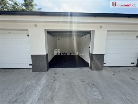 Pronájem garáže, 20 m² - 0