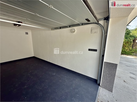 Pronájem garáže, 20 m² 2