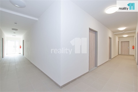 Pronájem bytu 2kk, 74 m² - 4