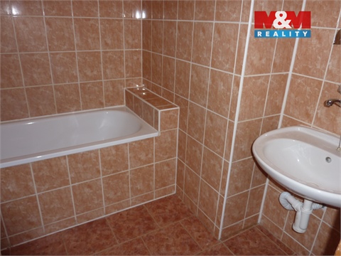 Pronájem bytu 1+1, 64 m² 2