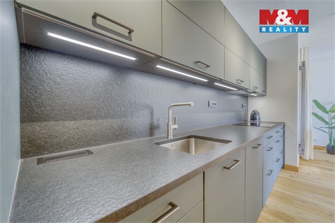 Prodej bytu 2kk, 75 m² 20