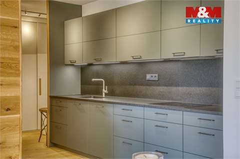 Prodej bytu 2kk, 75 m² 22